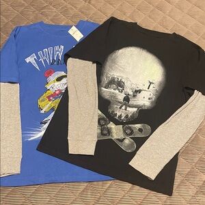 GAP Kids Long Sleeve Tees (Qty 2) - Blue and Black with Graphics Sz L